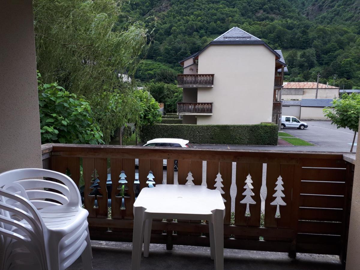 Appartement T3 - 5 Pers - Les Pics D Aran 3* Bagnères-de-Luchon Exteriör bild